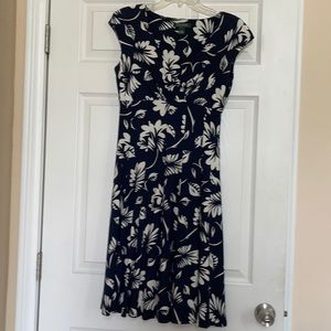 Ralph Lauren navy blue and white floral print short sleeve dress knee length.
